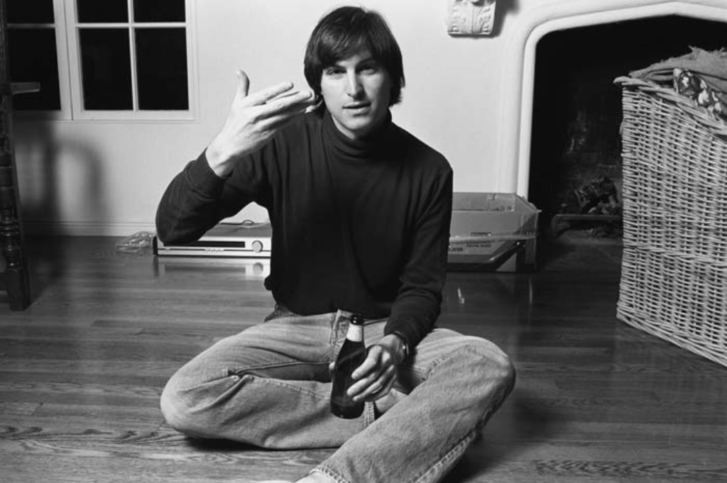 unseen-photos-of-Steve-Jobs-3-FSMdotCOM.jpg